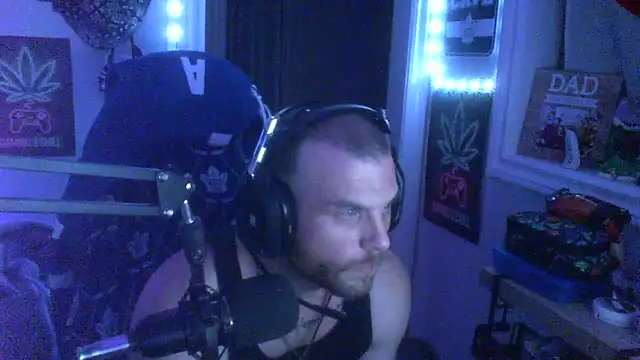 GeneralXMillyX online show from 11.02.25