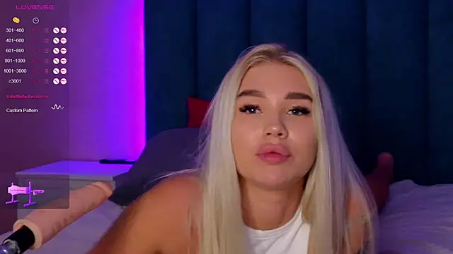 DreamPussyy online show from 02.17.25