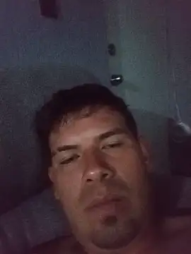 Snapshot of Jonathan9920 chatting on 05.25.26 Jonathan9920 online show from 05.25.26