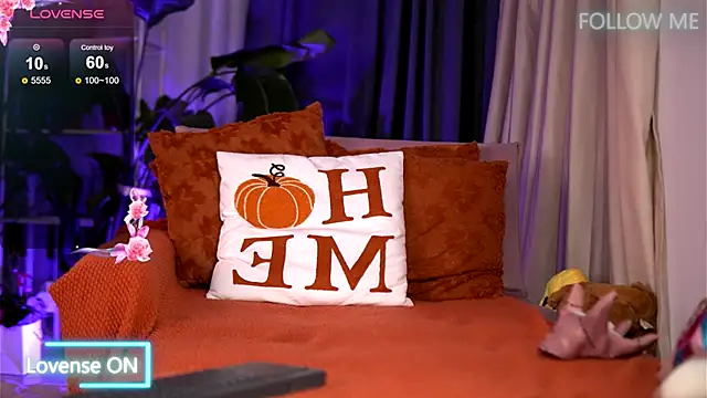 EmilyRaymont online show from 11.21.25