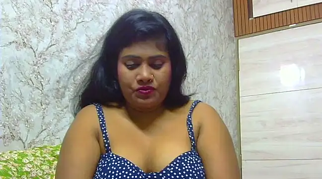 sexy roma online show from 03.13.25