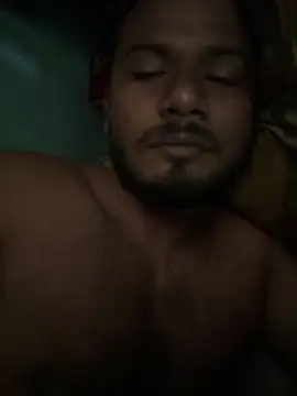 Snapshot of wildboy_simon chatting on 04.03.26 wildboy simon online show from 04.03.26