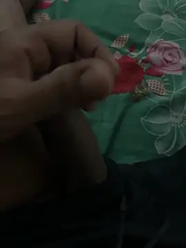 Snapshot of wildboy_simon chatting on 04.09.26 wildboy simon online show from 04.09.26