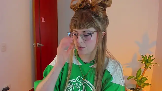 tekila   online show from 02.10.26