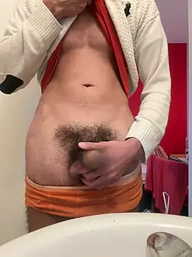 Snapshot of orient_zob chatting on 11.14.25 orient zob online show from 11.14.25