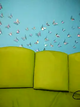 evelyn prince1 online show from 10.19.25