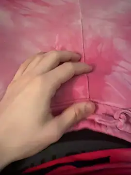 EE123458 online show from 03.01.26