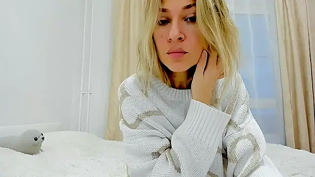 Mona Cruz online show from 11.14.25