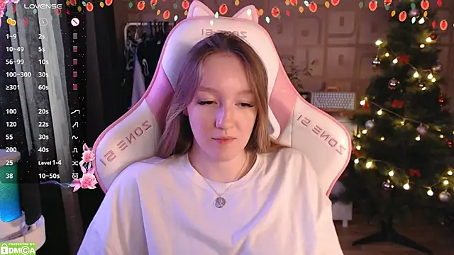 MoonlishSiren online show from 12.23.24