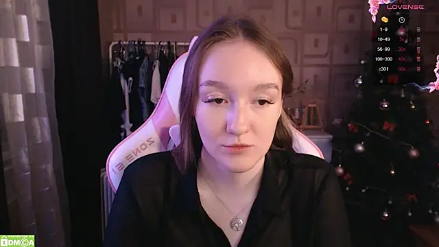 MoonlishSiren online show from 01.20.25