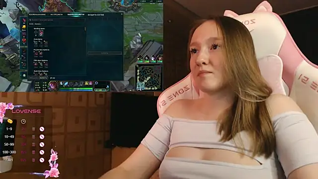 MoonlishSiren online show from 09.20.25