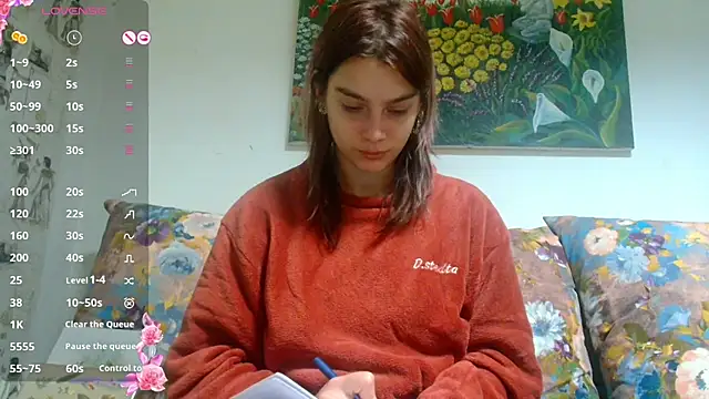 Sophie Bell online show from 12.12.24