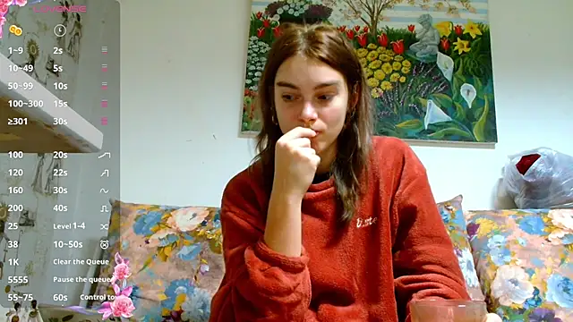 Sophie Bell online show from 01.11.25