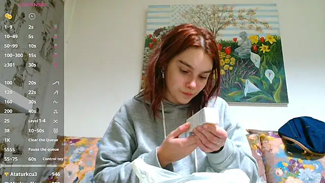 Sophie Bell online show from 02.15.25