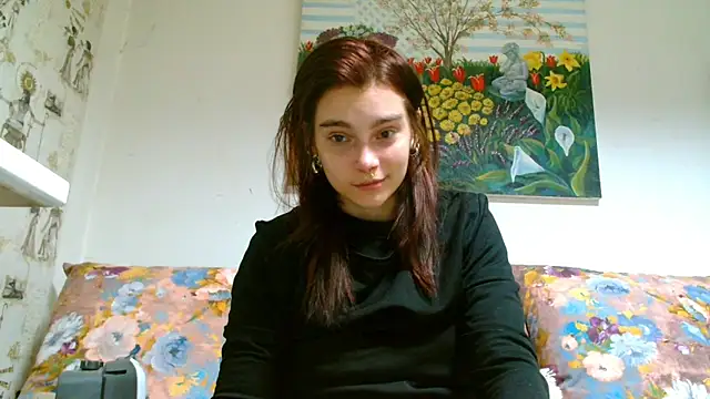 Sophie Bell online show from 02.23.25