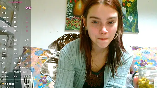 Sophie Bell online show from 03.06.25