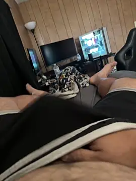 Jayare95 online show from 11.29.25