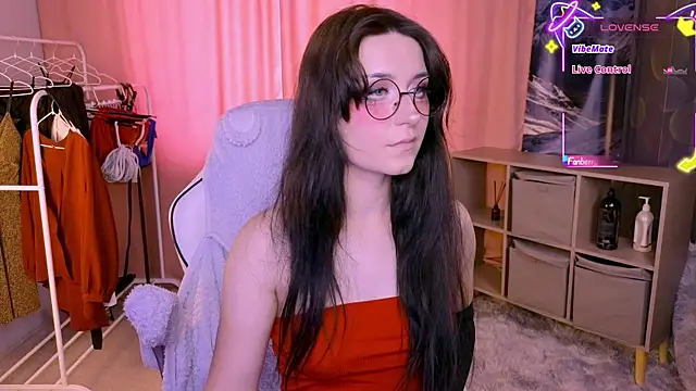 Snapshot of Molly_Sunshine chatting on 09.27.25 Molly Sunshine online show from 09.27.25