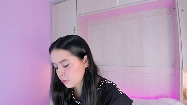 Snapshot of valerymeyerr chatting on 10.01.25 valerymeyerr online show from 10.01.25