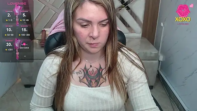 Snapshot of Paula_b_ chatting on 04.25.26 Paula b online show from 04.25.26