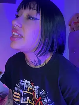 Snapshot of Akari1_Mischief chatting on 03.23.25 Akari1 Mischief online show from 03.23.25