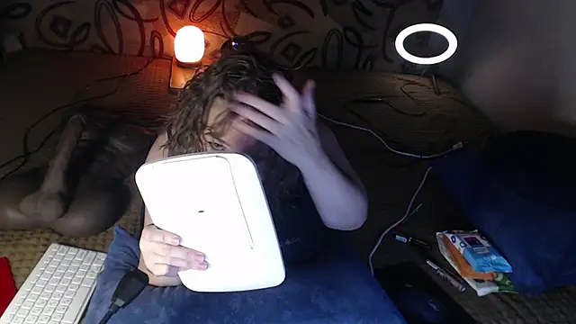 Snapshot of MiniNatalie chatting on 01.26.25 MiniNatalie online show from 01.26.25