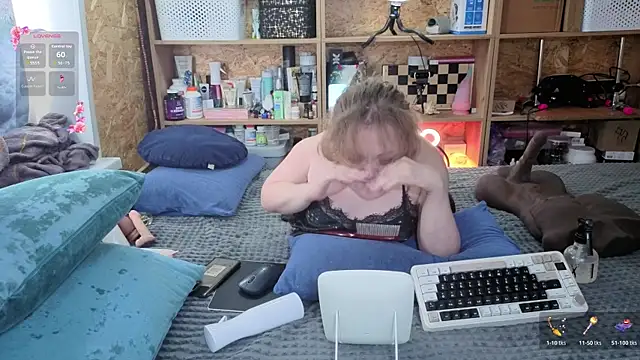 MiniNatalie online show from 03.05.26