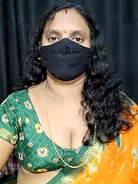 vintage-vibs online show from 10.12.25