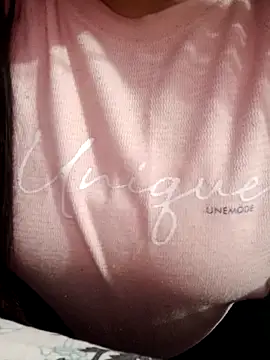 SHUBHI880 online show from 11.19.25