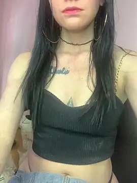 Isabella 21x online show from 12.22.25