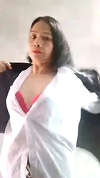 Snapshot of Aninyin22 chatting on 01.16.25 Aninyin22 online show from 01.16.25