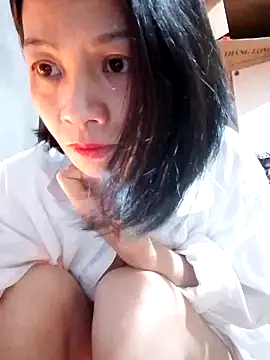 Snapshot of Aninyin22 chatting on 01.22.25 Aninyin22 online show from 01.22.25