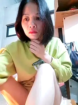 Snapshot of Aninyin22 chatting on 02.07.25 Aninyin22 online show from 02.07.25