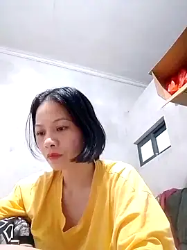 Snapshot of Aninyin22 chatting on 03.04.25 Aninyin22 online show from 03.04.25