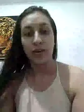 Snapshot of dulccemaria24 chatting on 05.08.26 dulccemaria24 online show from 05.08.26