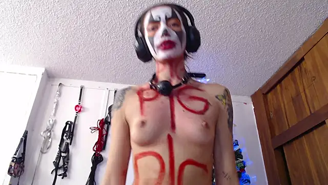 Eloise-brown online show from 01.01.25