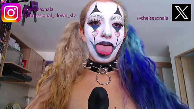 Eloise-brown online show from 09.30.25