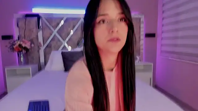 MadelineJones online show from 01.11.25