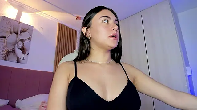 mia nevaeh online show from 03.20.26