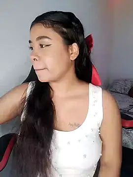 Snapshot of Fanny_Klean chatting on 03.08.25 Fanny Klean online show from 03.08.25