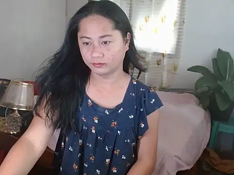 Snapshot of Sweet_amberxyz18 chatting on 04.19.26 Sweet amberxyz18 online show from 04.19.26