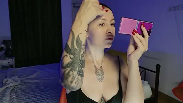 VioletCatt online show from 01.09.26