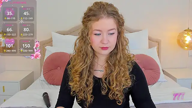 Snapshot of CassieRide chatting on 02.04.26 CassieRide online show from 02.04.26