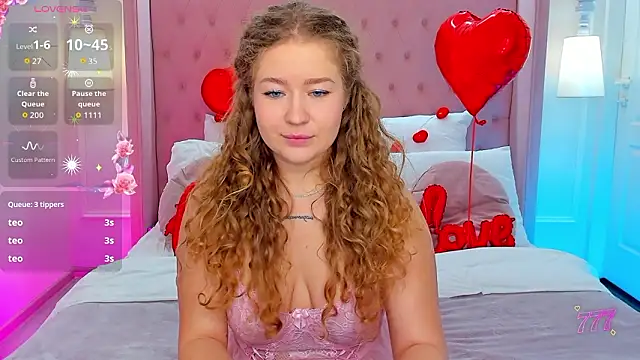 Snapshot of CassieRide chatting on 02.15.26 CassieRide online show from 02.15.26