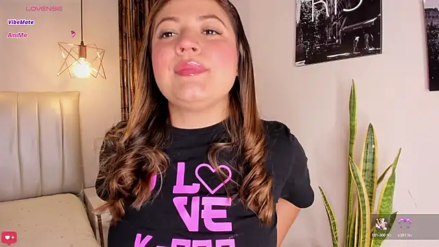 Snapshot of Zuzu_sweet chatting on 02.23.26 Zuzu sweet online show from 02.23.26