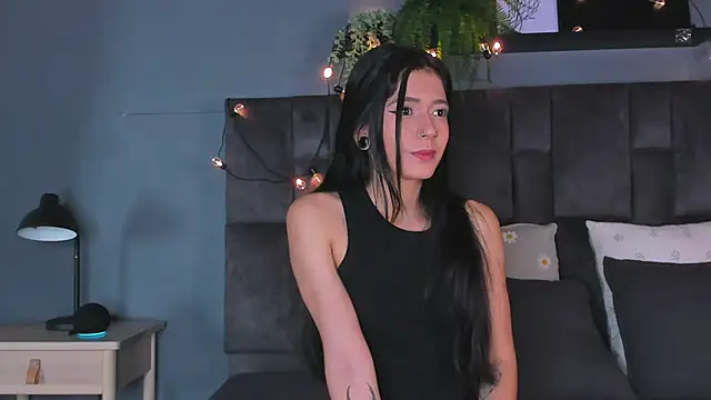 AmyPalmmer online show from 10.23.25