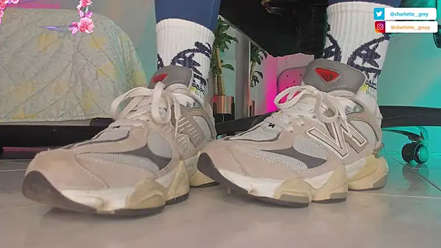 charlotte  grey online show from 10.22.25