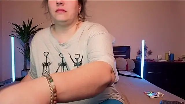 Snapshot of Niter chatting on 02.09.26 Niter online show from 02.09.26