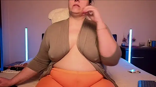 Snapshot of Niter chatting on 02.17.26 Niter online show from 02.17.26