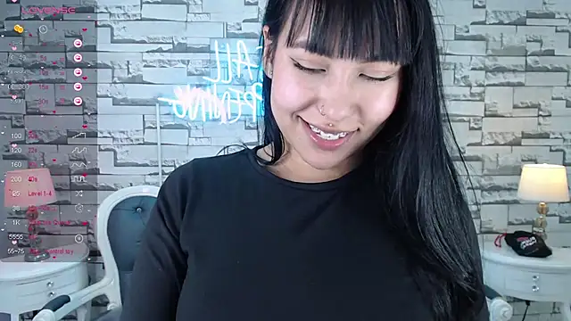 Snapshot of marilin_a chatting on 12.11.24 marilin a online show from 12.11.24